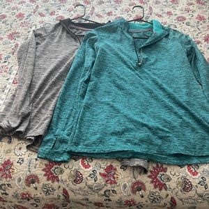 TWO Workout fleece